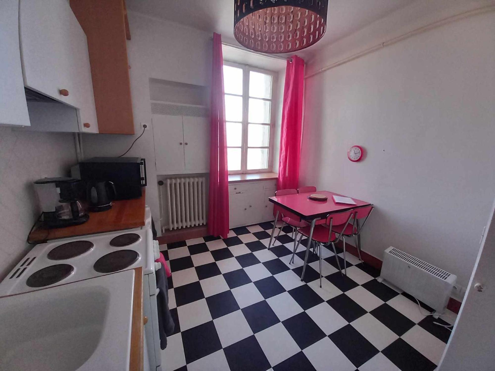 L'Appart De Babou Rez De Chaussee Parking Free Draps Wifi Thiers Luaran gambar